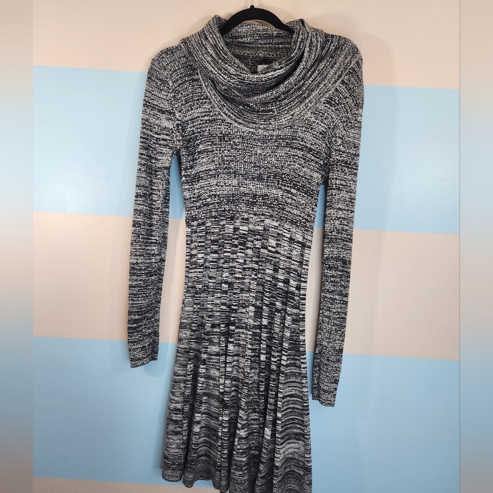 69. Calvin Klein Cowl Ne Sweater Dress ck - Picture 2 of 2